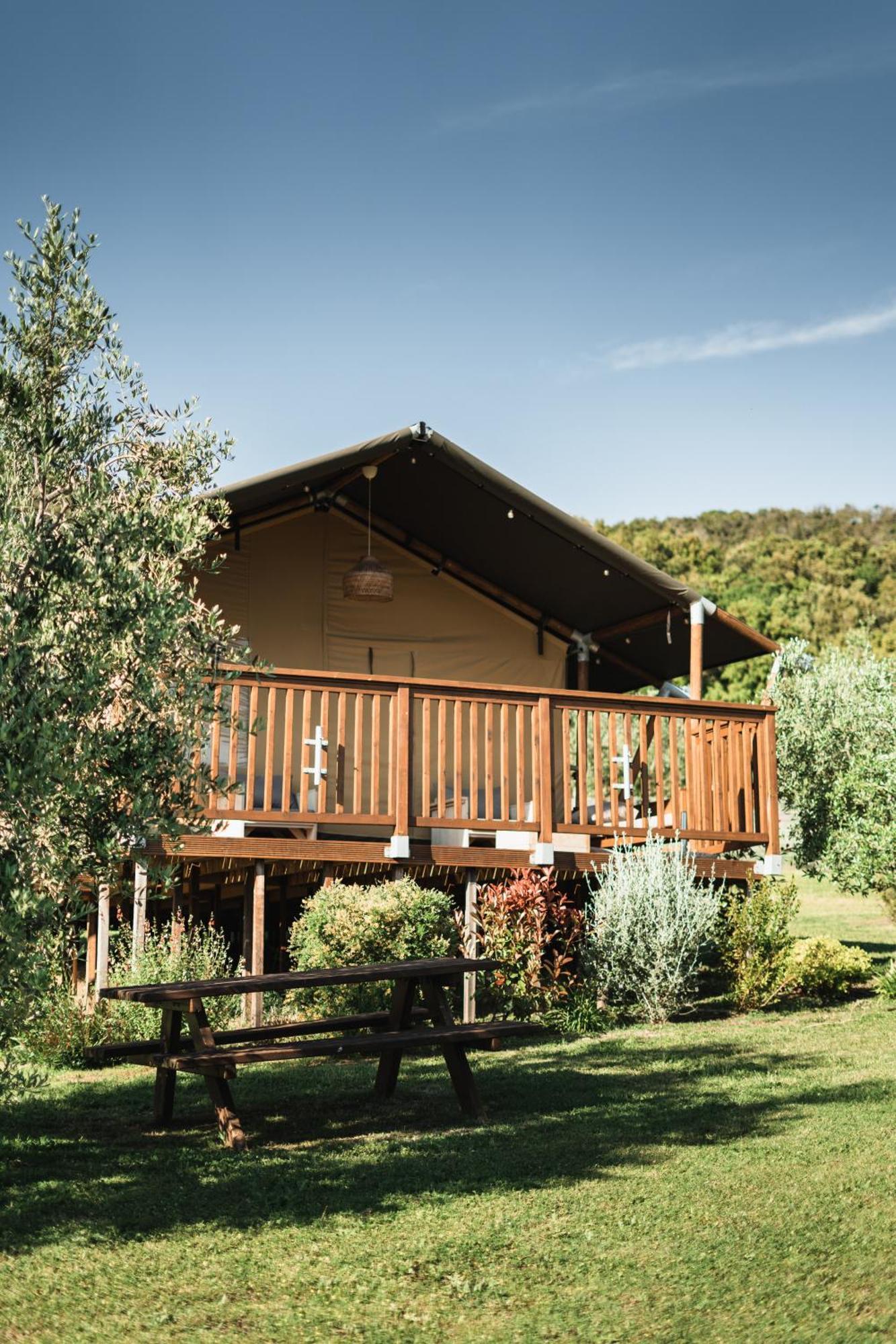 Glamping Le Tegole Hotell Riparbella Exteriör bild