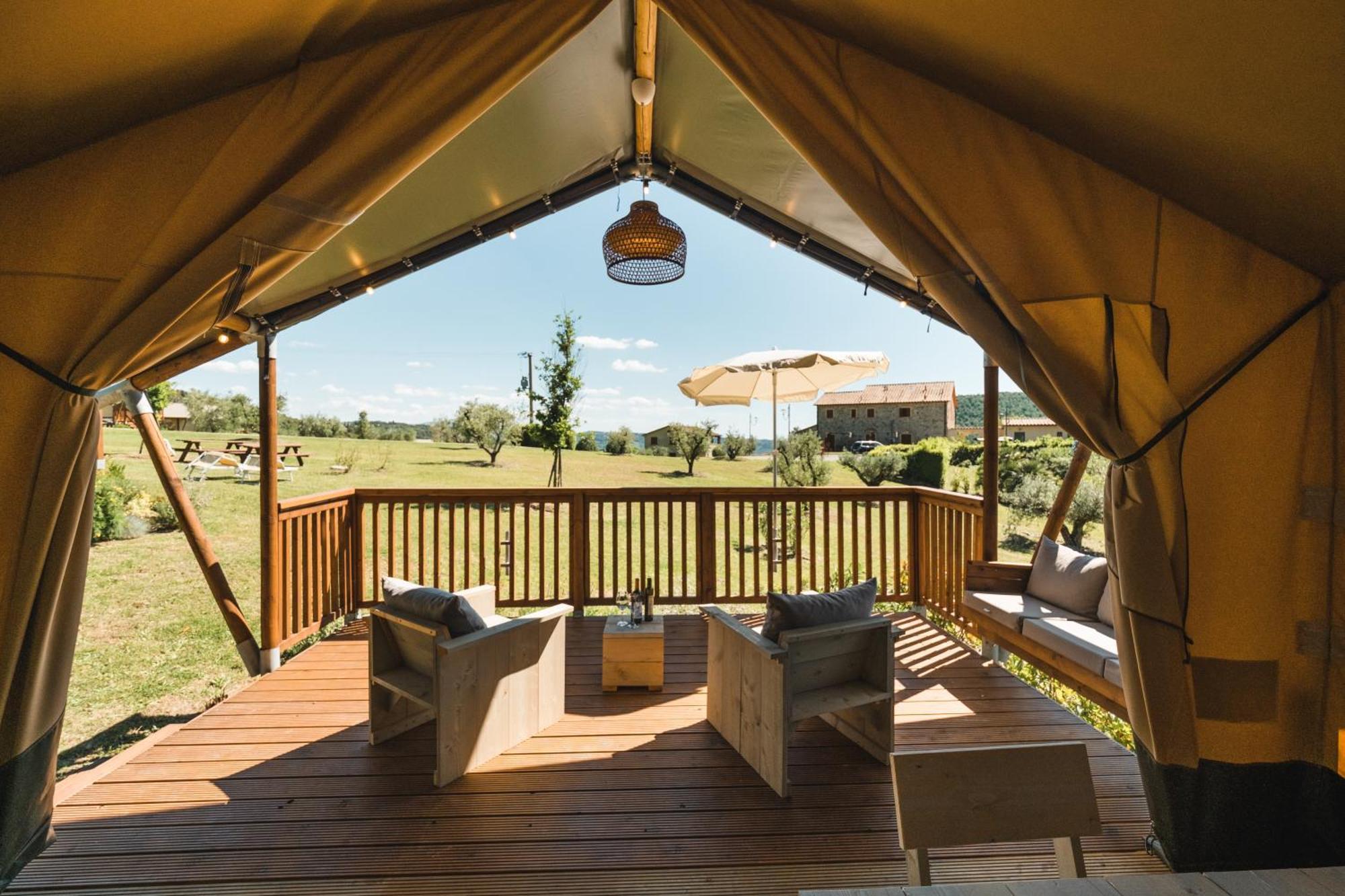 Glamping Le Tegole Hotell Riparbella Exteriör bild